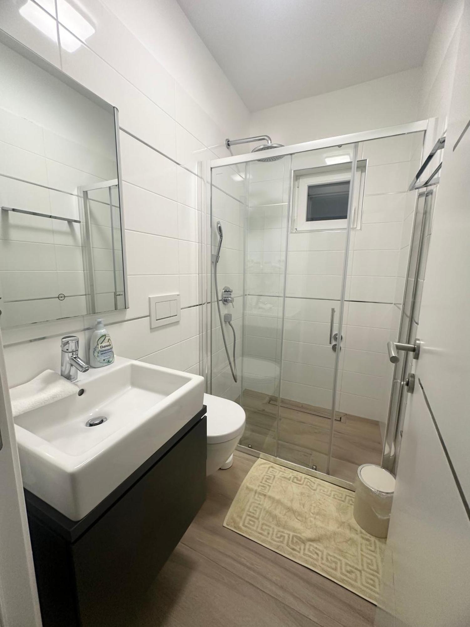 Nikola Apartmani Crikvenica Extérieur photo