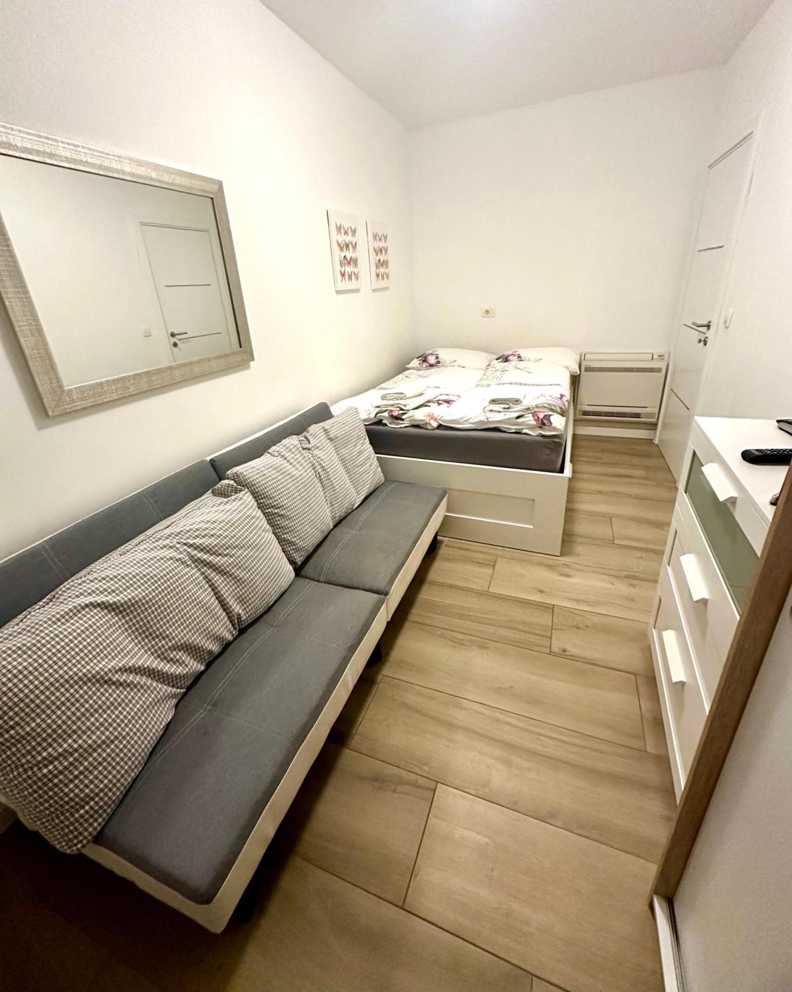 Nikola Apartmani Crikvenica Extérieur photo